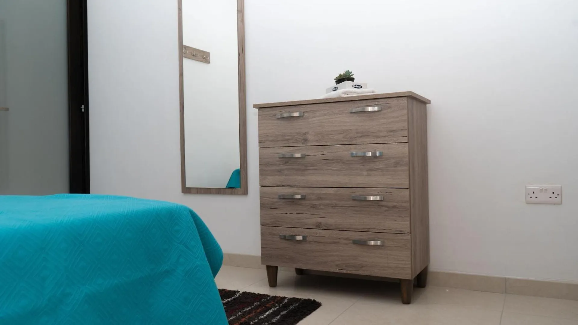 Apartament In Ta' Xbiex 3Br- 3 Min Yatch Marina Msida Apartment